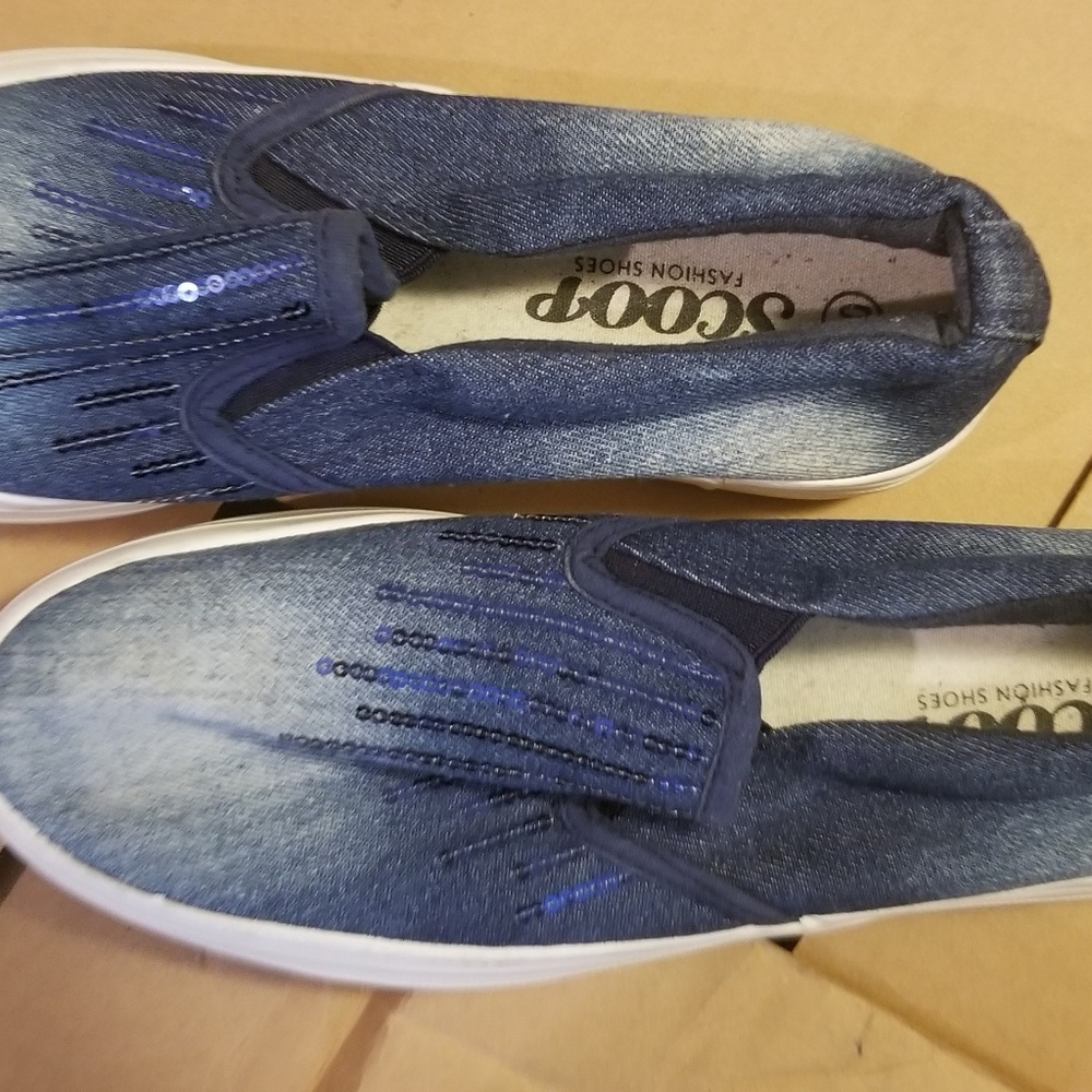 Shoes - Picture 3 of 3